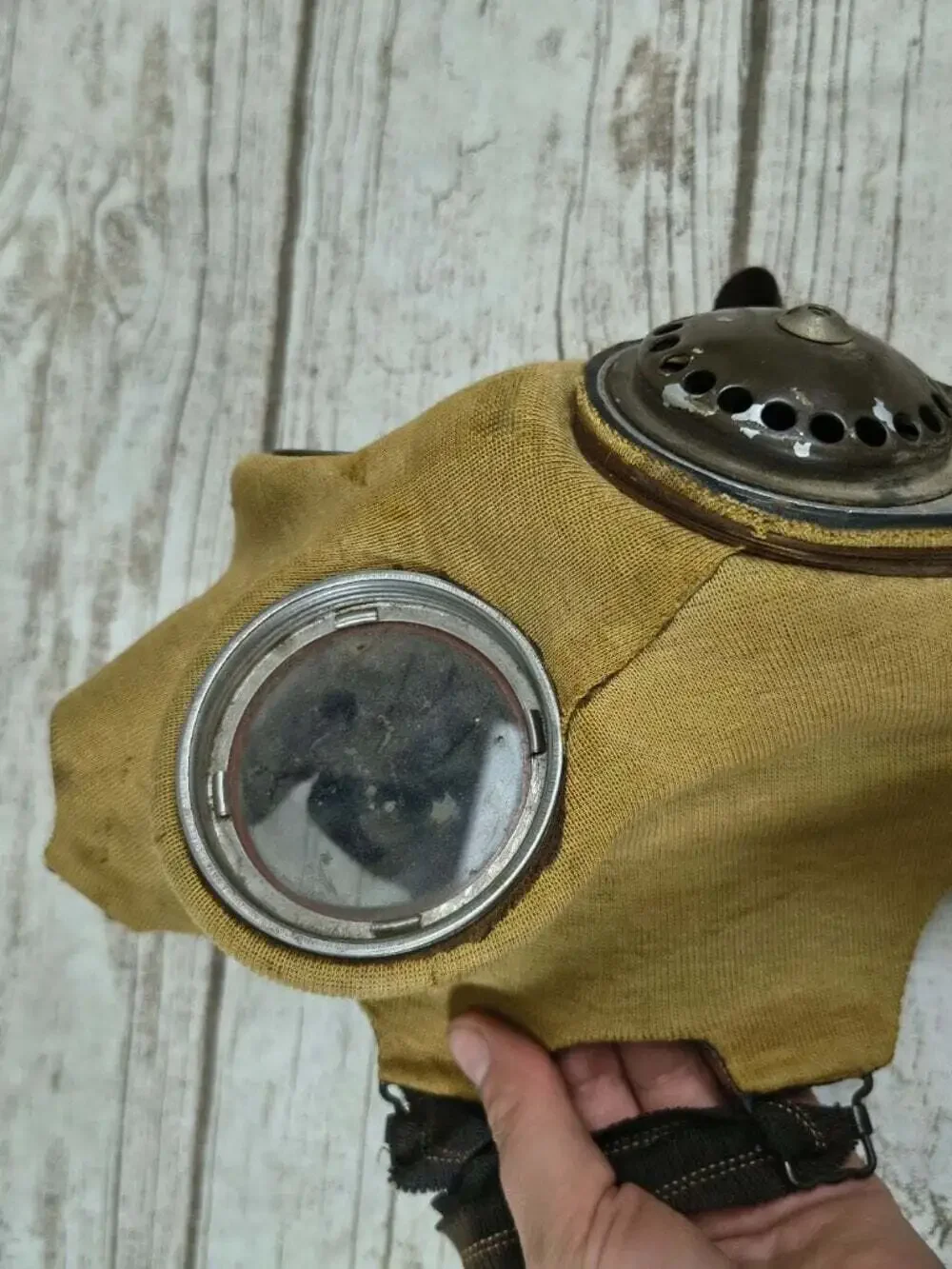 1941 GAS MASK MK-II (WORLD WAR II, WWII, WW2) December 24 1941 Christmas Eve